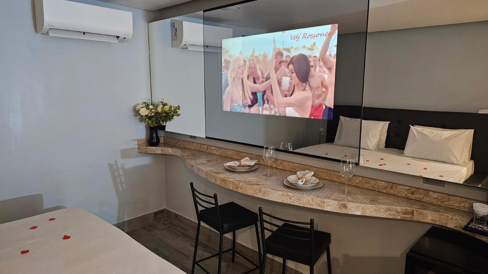 A2 Suites - Hotel E Motel Núcleo Bandeirante Eksteriør bilde